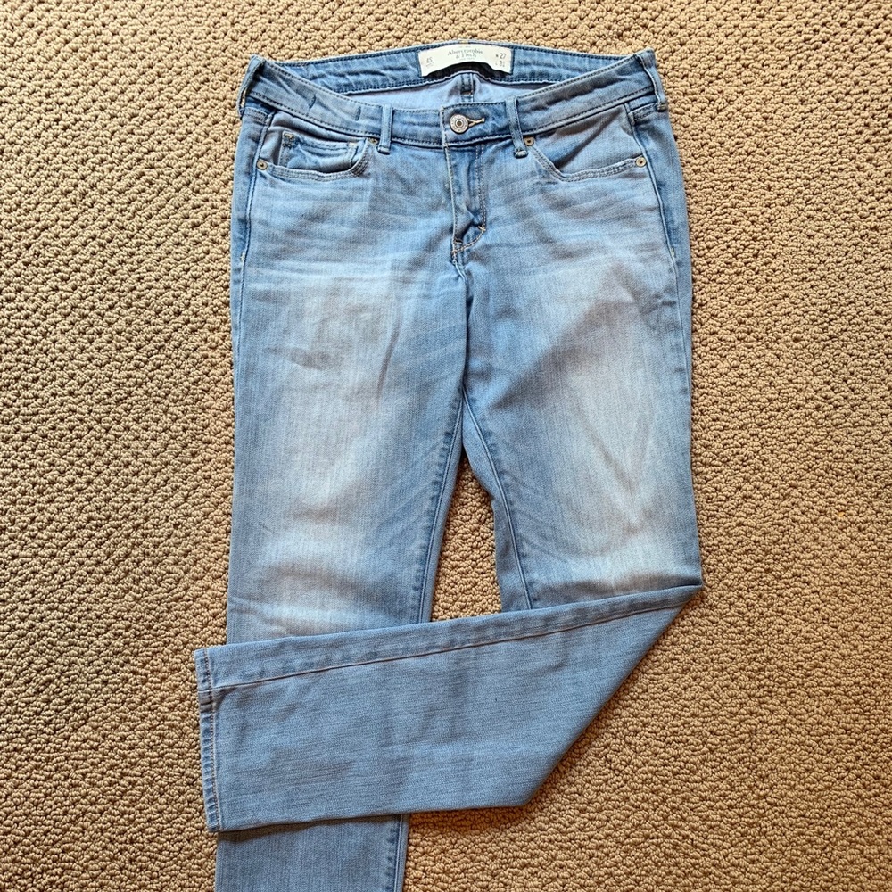 Abercrombie and Fitch Light Wash Skinny Jeans